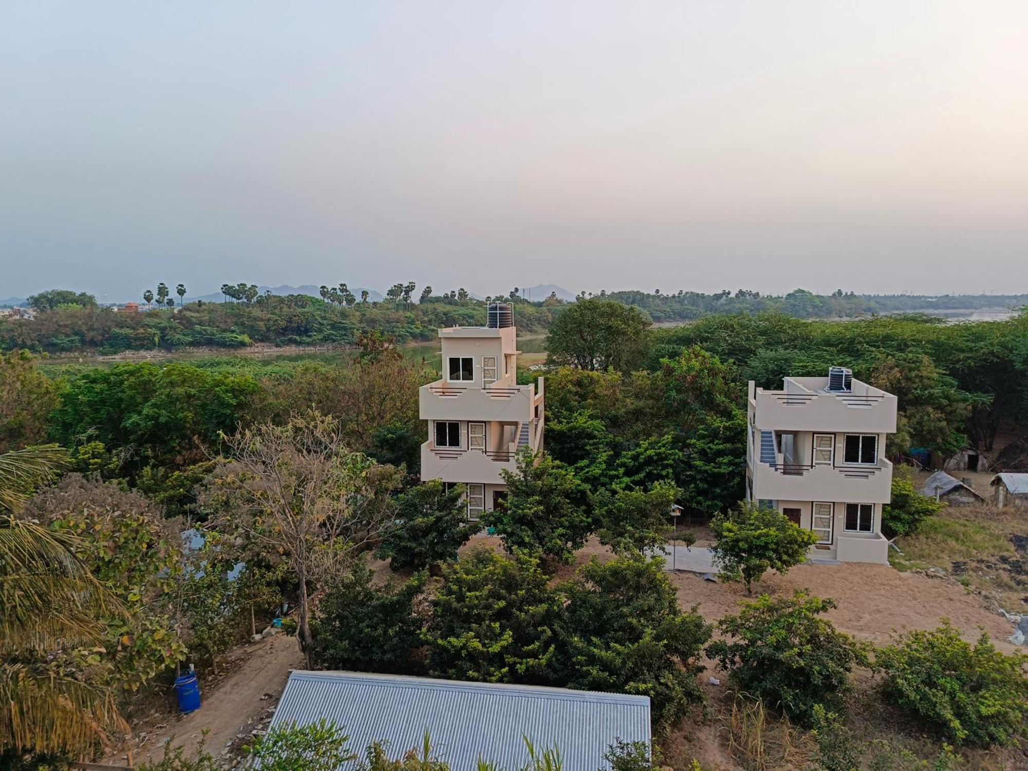 Abaranji Guest House Tiruvannamalai Bagian luar foto